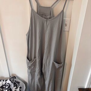 Light Gray Sleeveless Jumpsuit with Pockets